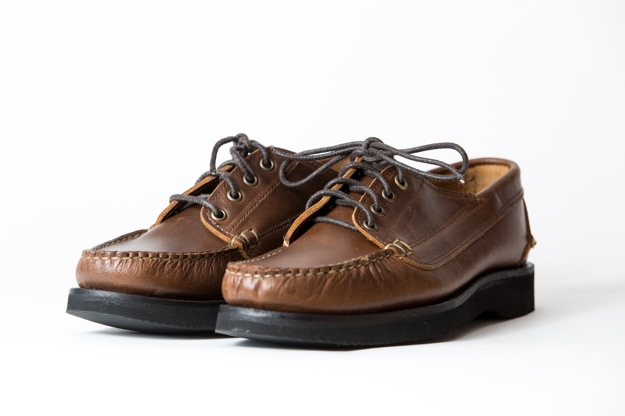 Maine Mountain Moccasin Blucher