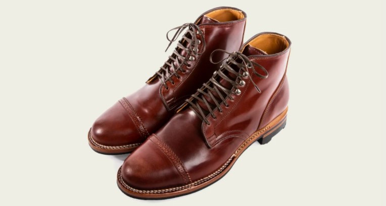 Viberg Service Boot color 2 shell cordovan