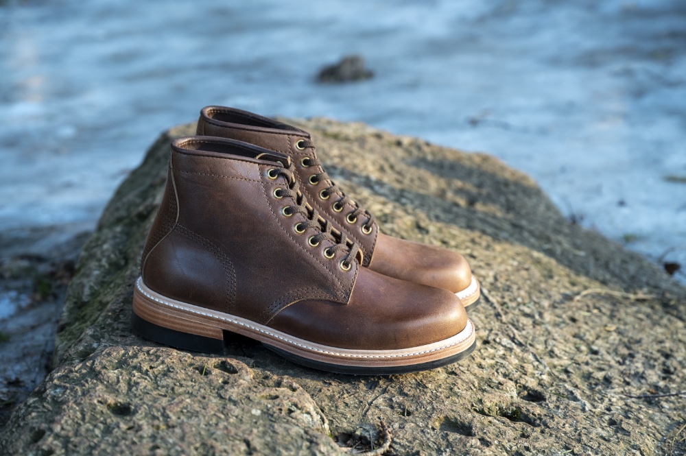 フォーカスネオ/ホース＆ヘッド4.5 miffy-chan M-43 SERVICE SHOES / SHINKI HIKAKU BLACK / TEA-CORE