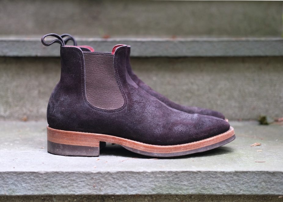 benzein chelsea boot rare wine reverse chamois