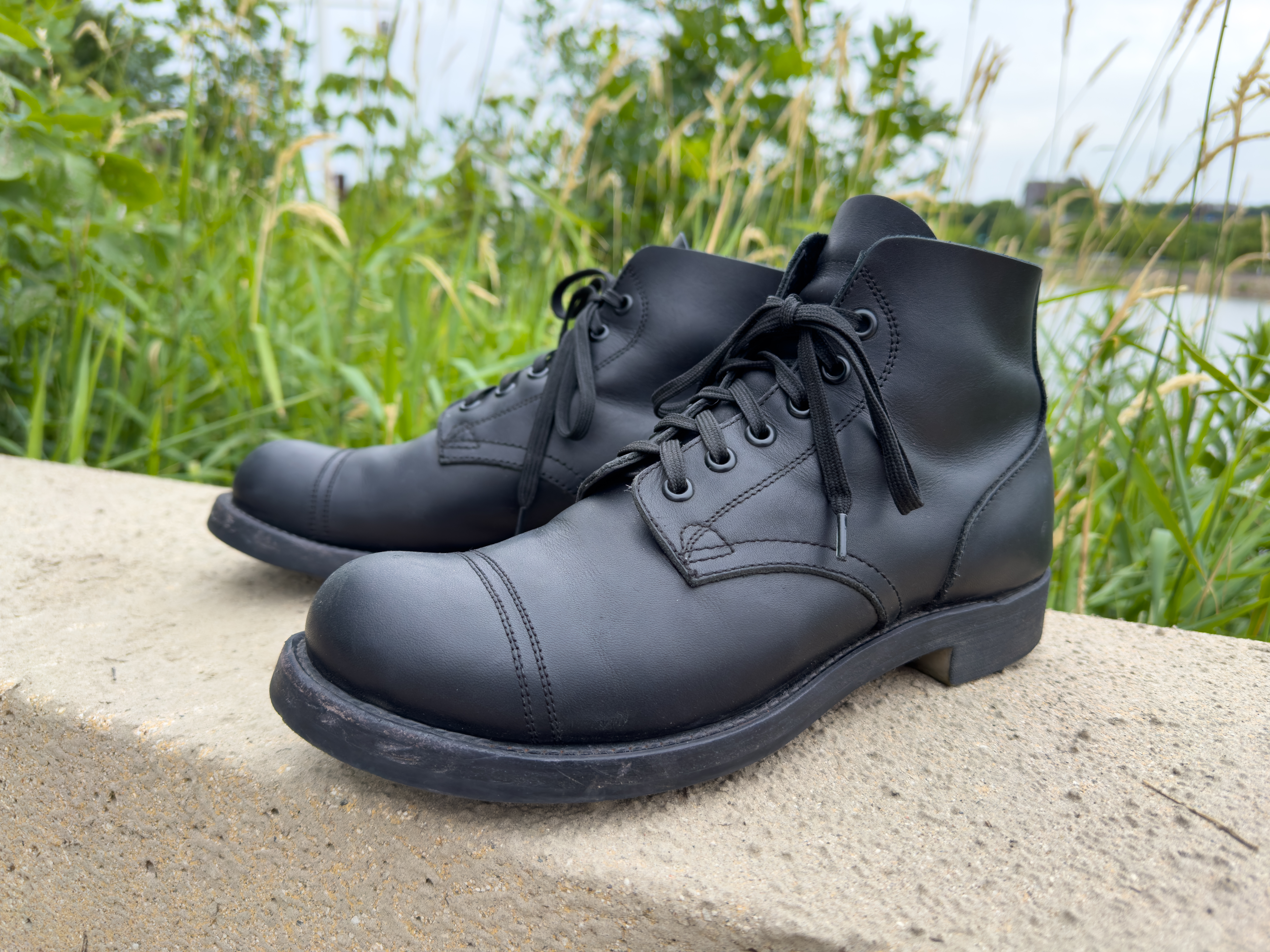 Dr. Sole OZ Trooper Review: Minimalist Vintage Design, Maximum