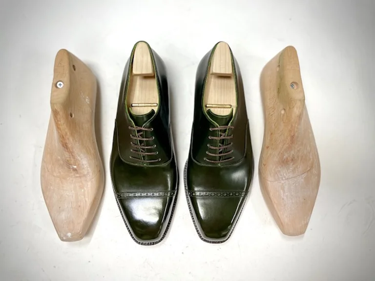 amara hark weber cap toe oxfords