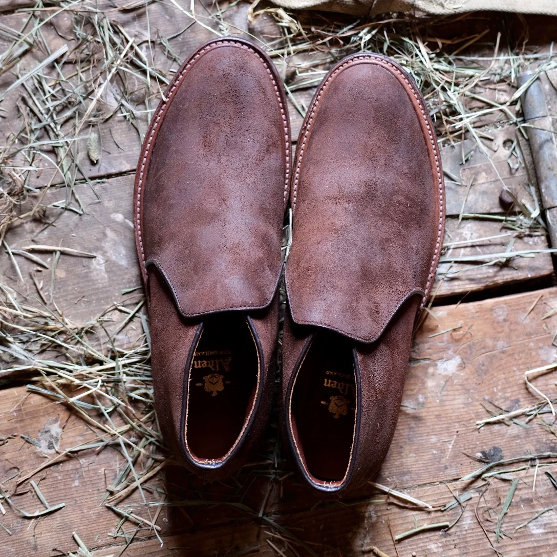 Alden Madison Folsom Chukka Reverse Chamois