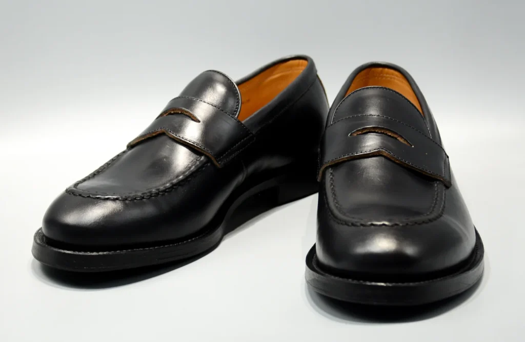 Wheelrobe Tokyo - Heavy Stitching Loafer - Black Chromexcel