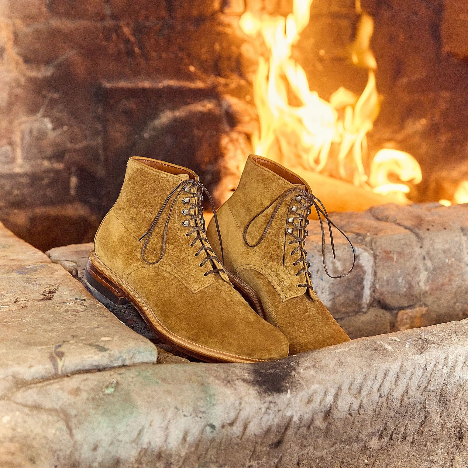 Shoes 'n' Boots of the Week: Natural CXL Indys Finally Shoes 'n' Boots of the Week: Natural CXL Indys Finally
