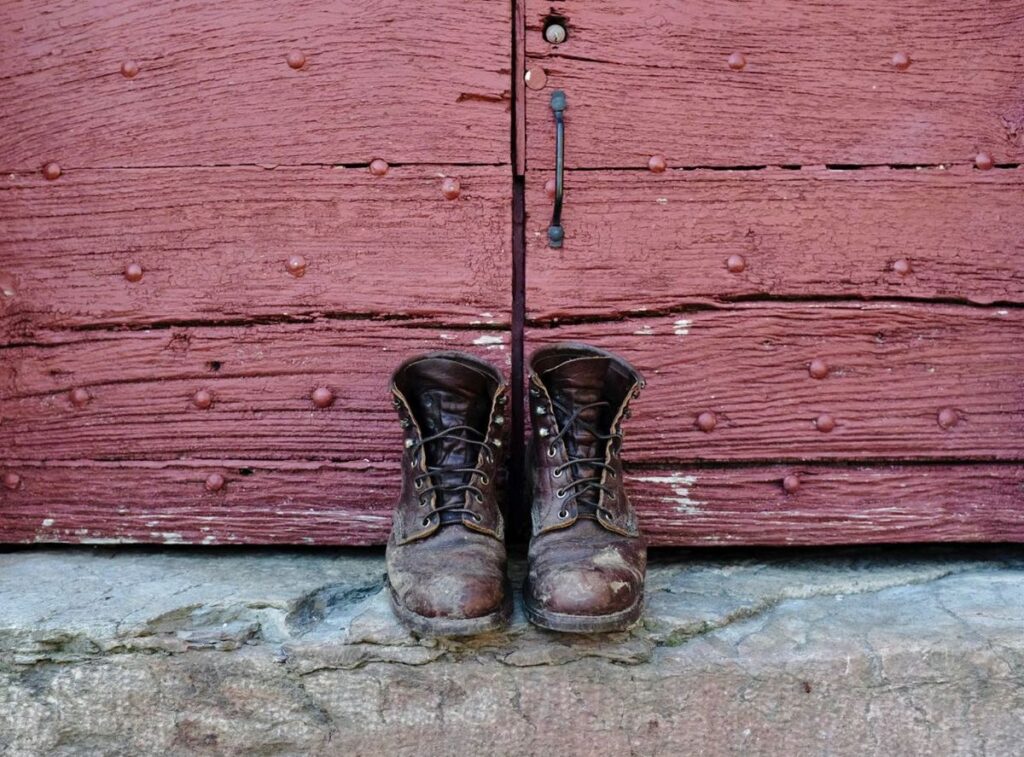 Red Wing Blacksmith—SB Foot Briar Oil Slick