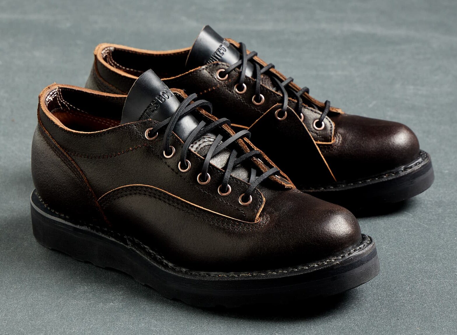 Division Road x White's LTT Oxford 300 in Dark Brown Waxed Flesh