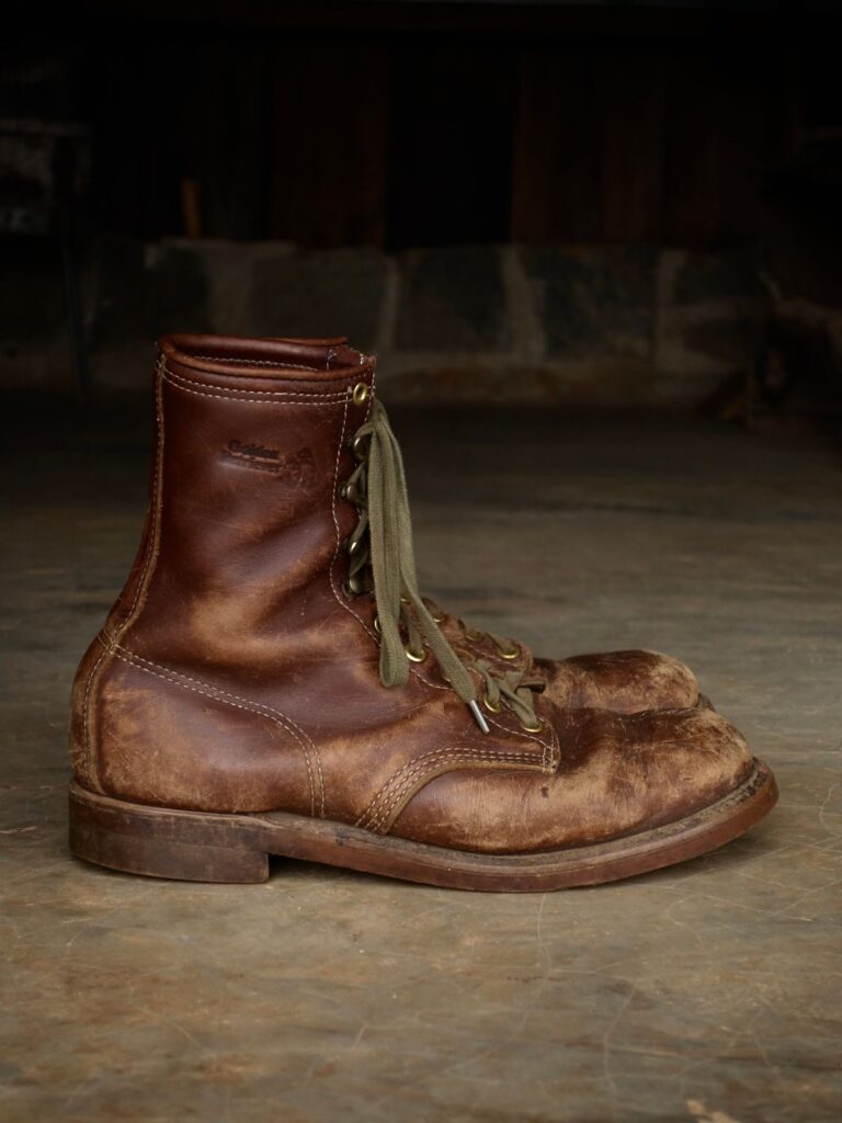 Stitchdown Patina Thunderdome—Walker Golden Retriever